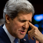 Mentální kastrát John Kerry připustil možnost vojenské invaze do Sýrie
