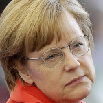 Vůdkyně Německa Merkel nemůže telefonovat svým ministrům