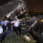 FBI vyšetřuje havárii vlaku, který vykolejil ve Philadelphii